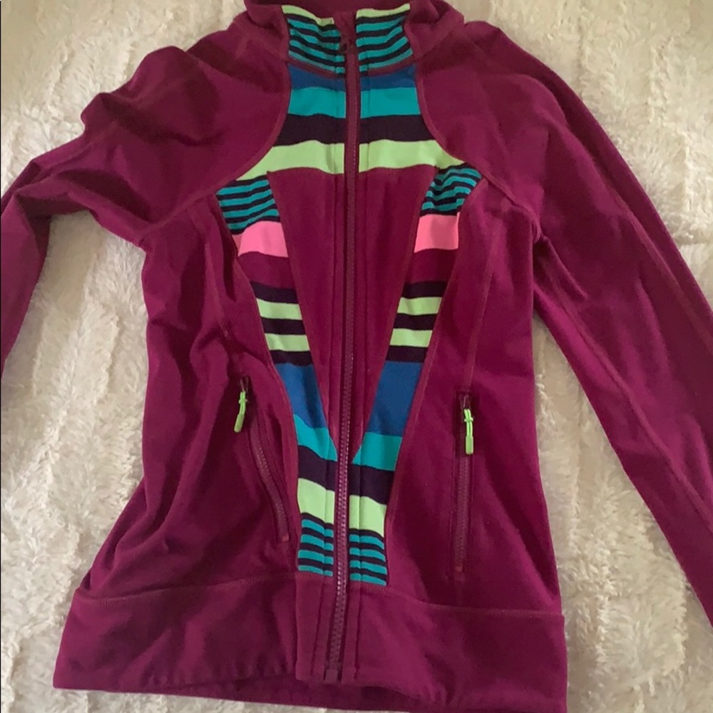 IVIVVA perfect your practice jacket